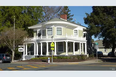 725 College Avenue, Santa Rosa, CA 95404 - Photo 1