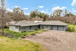 820 Clover Dr, Upper Lake, CA 95485 - Photo 1