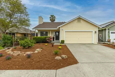 487 Quince Street, Windsor, CA 95492 - Photo 1