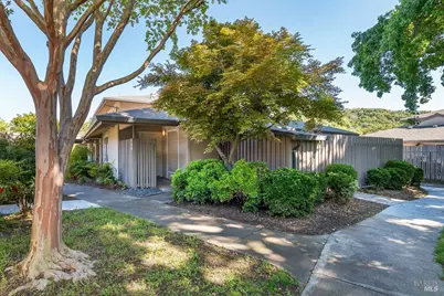 107 Roundtree Boulevard, San Rafael, CA 94903 - Photo 1