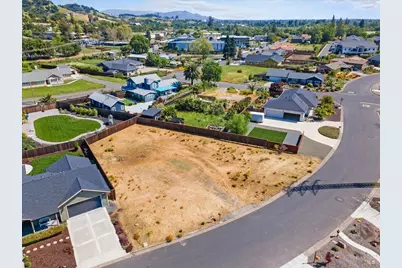 160 Dorchester Court, Santa Rosa, CA 95403 - Photo 1