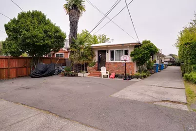 914 Deturk Avenue, Santa Rosa, CA 95404 - Photo 1