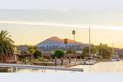 13 Amalfi Place, San Rafael, CA 94901 - Photo 1