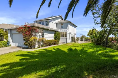 17 Bedford Cove, San Rafael, CA 94901 - Photo 1