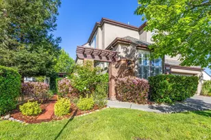 1903 Falcon Ridge Dr, Petaluma, CA 94954 - Photo 1