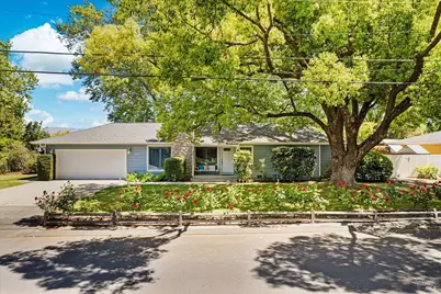 3834 Linda Vista Avenue, Napa, CA 94558 - Photo 1