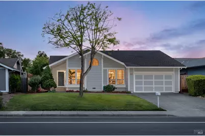 1040 Garfield Drive, Petaluma, CA 94954 - Photo 1