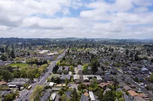 8020 Beverly Dr, Rohnert Park, CA 94928 - Photo 17