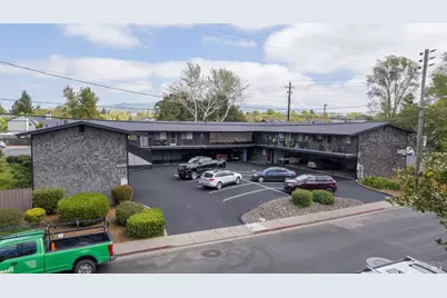 8020 Beverly Drive, Rohnert Park, CA 94928 - Photo 11