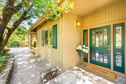 286 Monte Vista Drive, Napa, CA 94559 - Photo 1