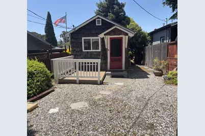 836 W J Street, Benicia, CA 94510 - Photo 1