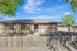 2711 Iroquois St, Santa Rosa, CA 95403 - Photo 1