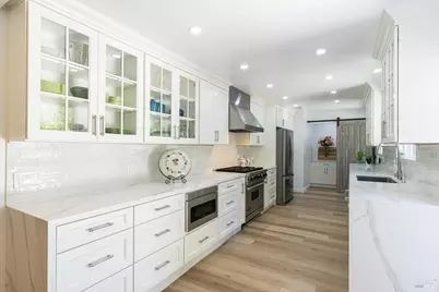 34 Los Alondras Court, Novato, CA 94947 - Photo 1