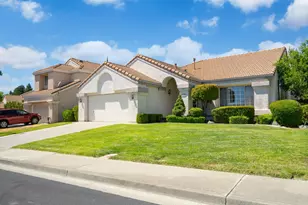 202 Bantry Dr, Vacaville, CA 95688 - Photo 1