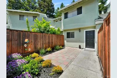 576 Racquet Club Circle, Rohnert Park, CA 94928 - Photo 1