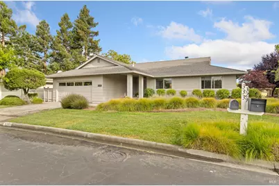 333 Oak Leaf Circle, Santa Rosa, CA 95409 - Photo 1