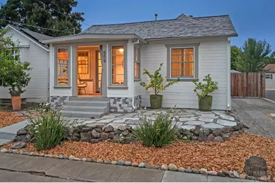 509 7th Street, Petaluma, CA 94952 - Photo 1
