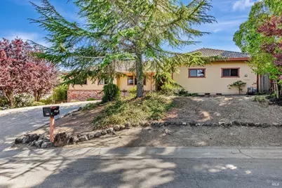 831 March Avenue, Healdsburg, CA 95448 - Photo 1