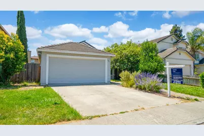 385 Robin Circle, Vacaville, CA 95687 - Photo 1