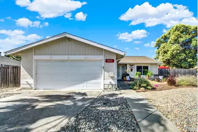 425 Woodhaven Drive, Vacaville, CA 95687 - Photo 1