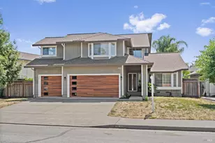 706 Natalie Dr, Windsor, CA 95492 - Photo 1