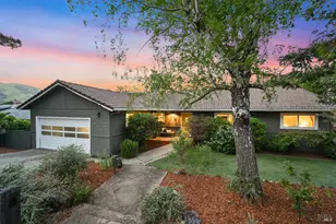 15 Manor View Dr, Fairfax, CA 94930 - Photo 1