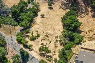 449 Purrington Rd, Petaluma, CA 94952 - Photo 1