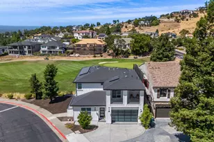 5702 Fairway Knoll Ln, Santa Rosa, CA 95403 - Photo 1