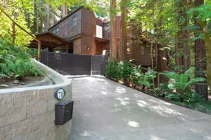 70 Westwood Dr, Kentfield, CA 94904 - Photo 1