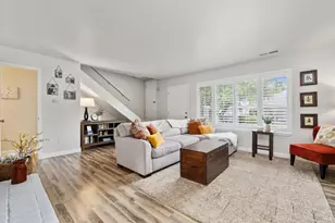 359 Gate Way, Santa Rosa, CA 95401 - Photo 1