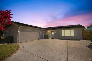 178 McKinley Cir, Vacaville, CA 95687 - Photo 1