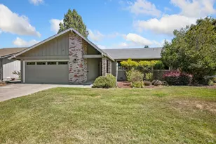 120 Oak Island Cir, Santa Rosa, CA 95409 - Photo 1