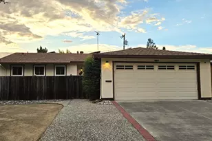 654 Lola Ln, Mountain View, CA 94040 - Photo 1