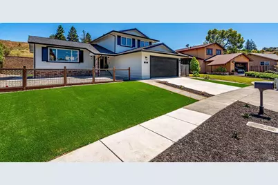 1010 Round Hill Circle, Napa, CA 94558 - Photo 1