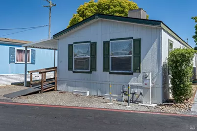 717 N McDowell Boulevard #111, Petaluma, CA 94954 - Photo 1