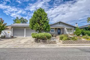 1560 Despina Dr, Ukiah, CA 95482 - Photo 1