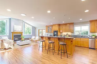 92 Upper Oak Dr, San Rafael, CA 94903 - Photo 1