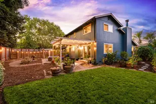 2484 College Park Cir, Santa Rosa, CA 95401 - Photo 1