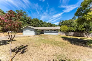 180 Park Pl, Ukiah, CA 95482 - Photo 1