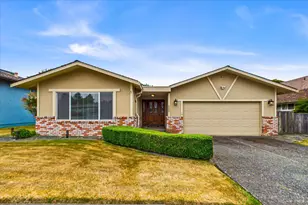 330 Wells Dr, Eureka, CA 95501 - Photo 1