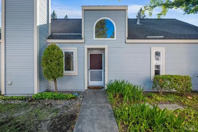 2707 Lakeview Drive, Santa Rosa, CA 95405 - Photo 1