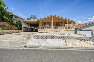 400 Walnut Dr, Lakeport, CA 95453 - Photo 1