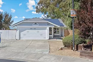 138 Compass Ct, Vallejo, CA 94590 - Photo 1