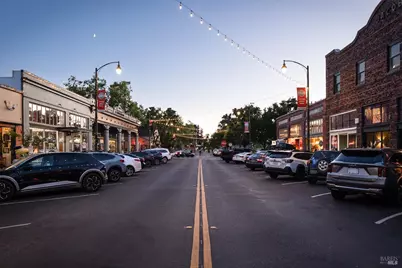 111 4th Street, Santa Rosa, CA 95401 - Photo 1