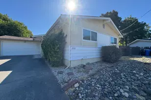 2040 Las Lomas Ct, Concord, CA 94519 - Photo 1