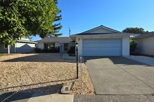 200 Rainier Cir, Vacaville, CA 95687 - Photo 1