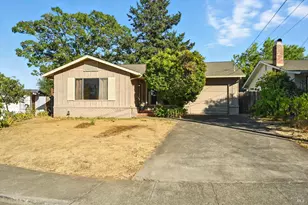 1055 Crinella Ct, Saint Helena, CA 94574 - Photo 1