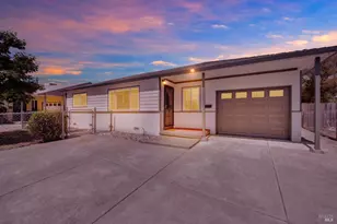230 Empire Pl, Fairfield, CA 94533 - Photo 1