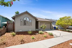 37 Sage Way, Napa, CA 94559 - Photo 1