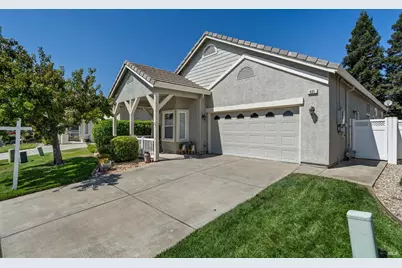 431 Marvin Gardens Drive, Vacaville, CA 95687 - Photo 1